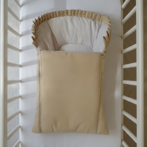products (58) Waffles - Carrying Nest