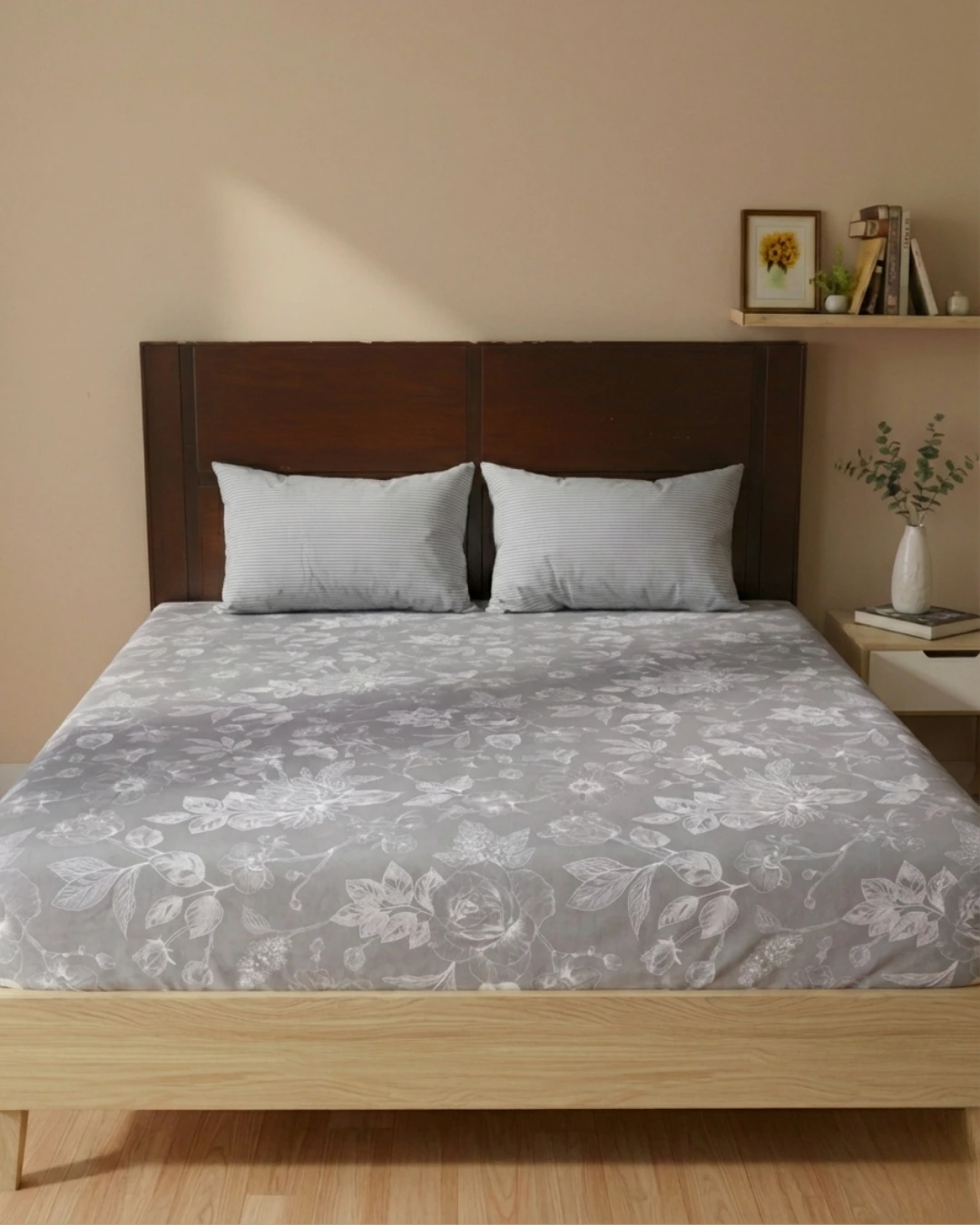 HOME TEXTILE (6) Graphite Garden - Bedsheet Set