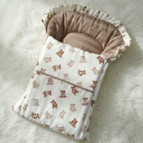 Honey Bear - Carrying Nest